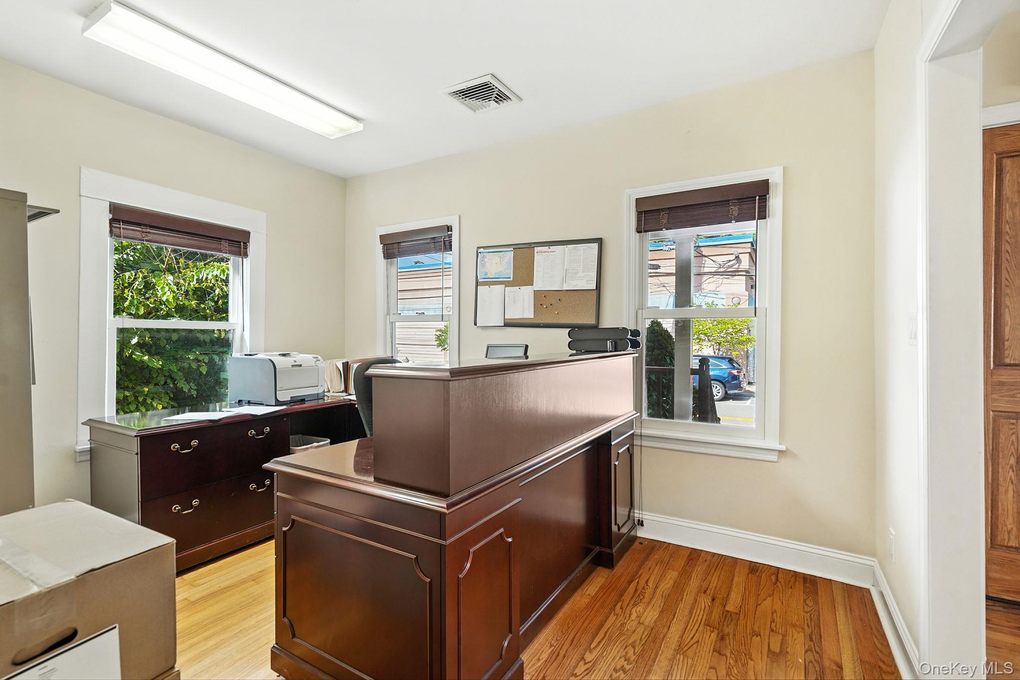 93 N Greeley Avenue, Chappaqua, NY 10514