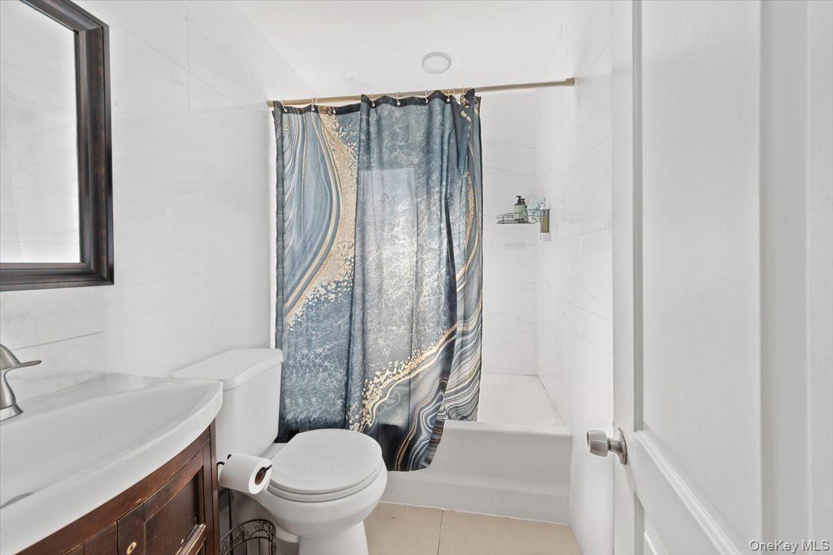 120-44 192nd Street, Saint Albans, NY 11412