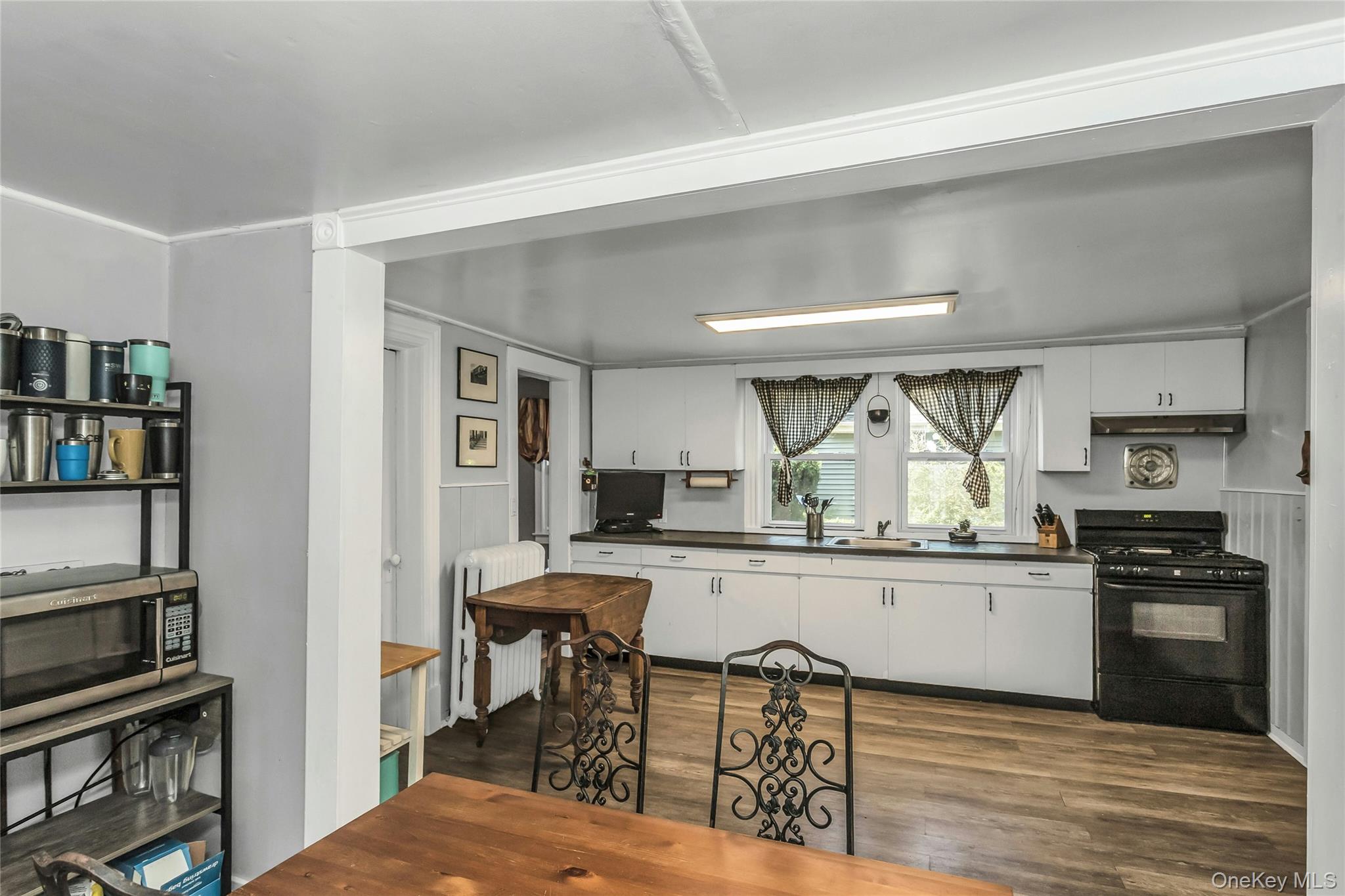 66 Tooker Avenue, Oyster Bay, NY 11771