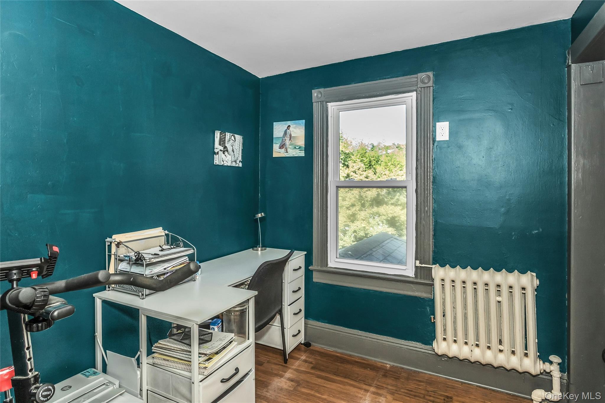 66 Tooker Avenue, Oyster Bay, NY 11771