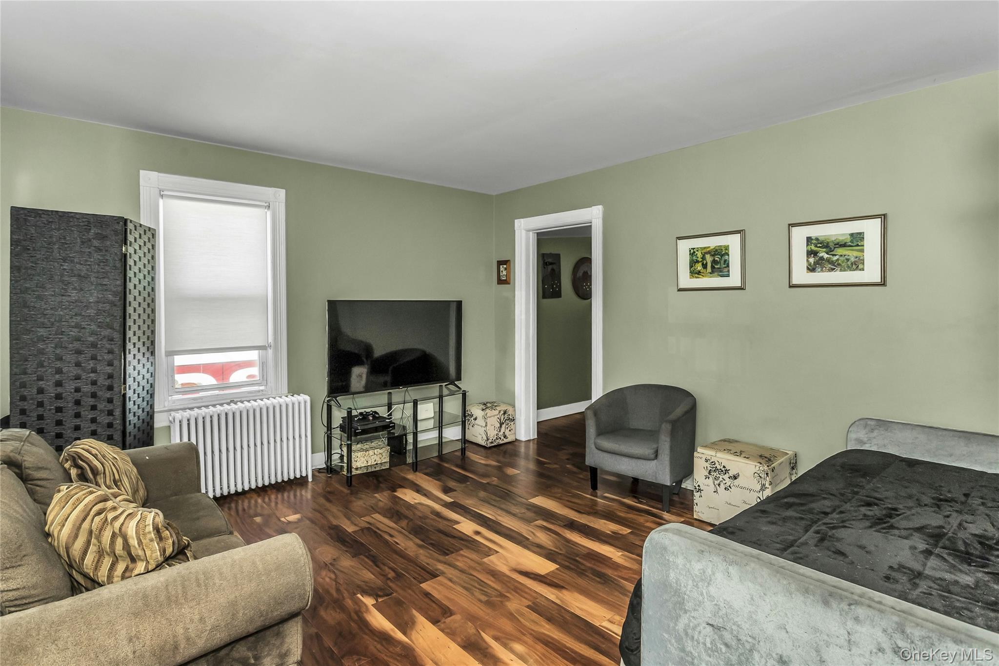 66 Tooker Avenue, Oyster Bay, NY 11771