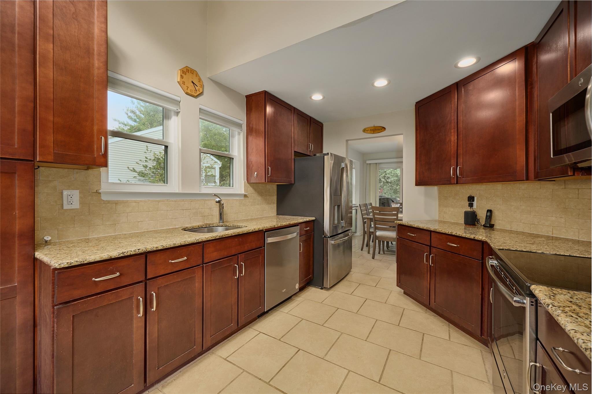 41 Bridle Path Road, Ossining, NY 10562