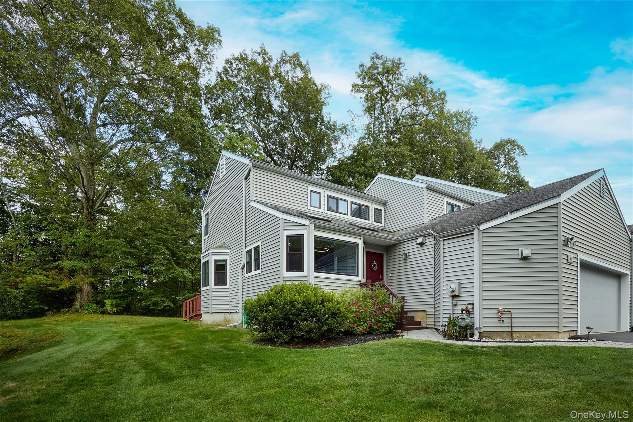 41 Bridle Path Road, Ossining, NY 10562