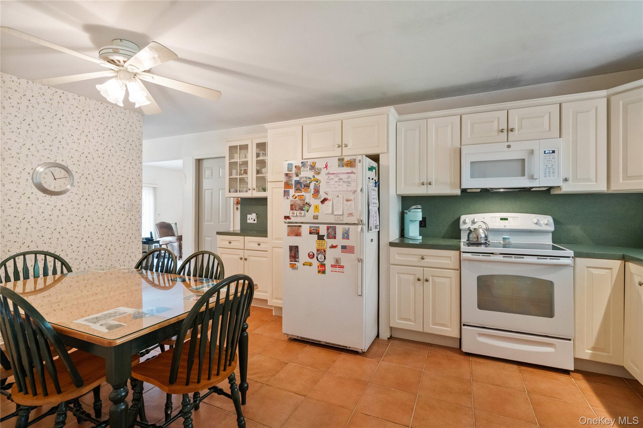 20 Frazer Drive, Greenlawn, NY 11740