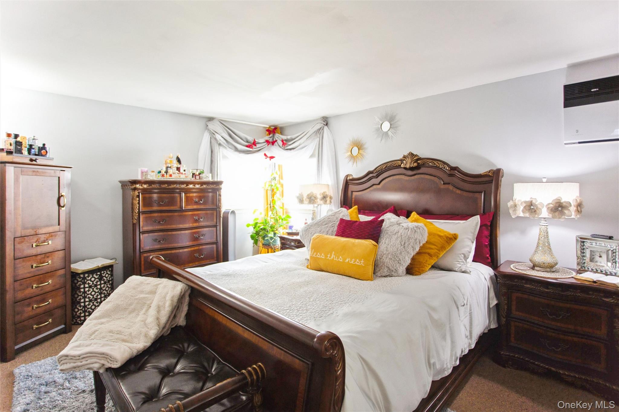 200 E Euclid Street, Valley Stream, NY 11580