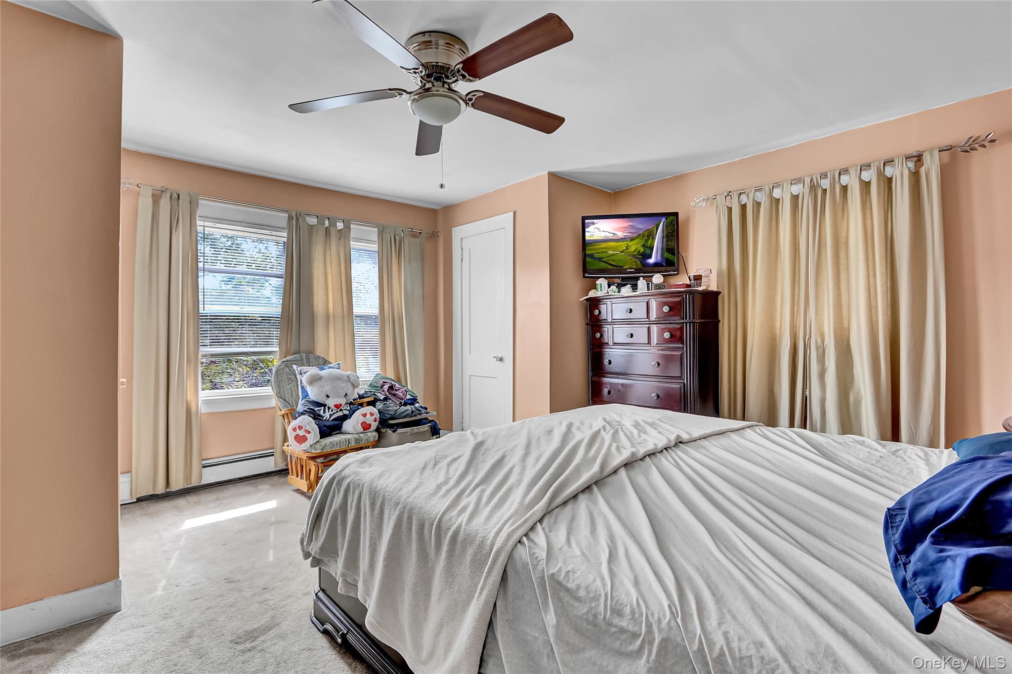 97 E Beverly Parkway, Valley Stream, NY 11580