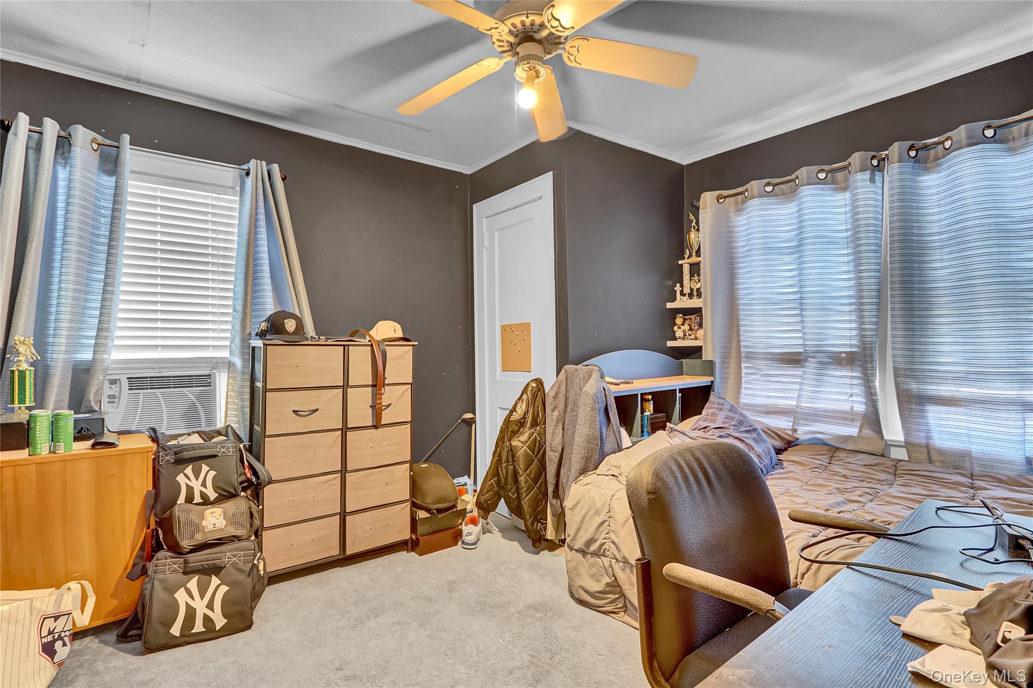 97 E Beverly Parkway, Valley Stream, NY 11580