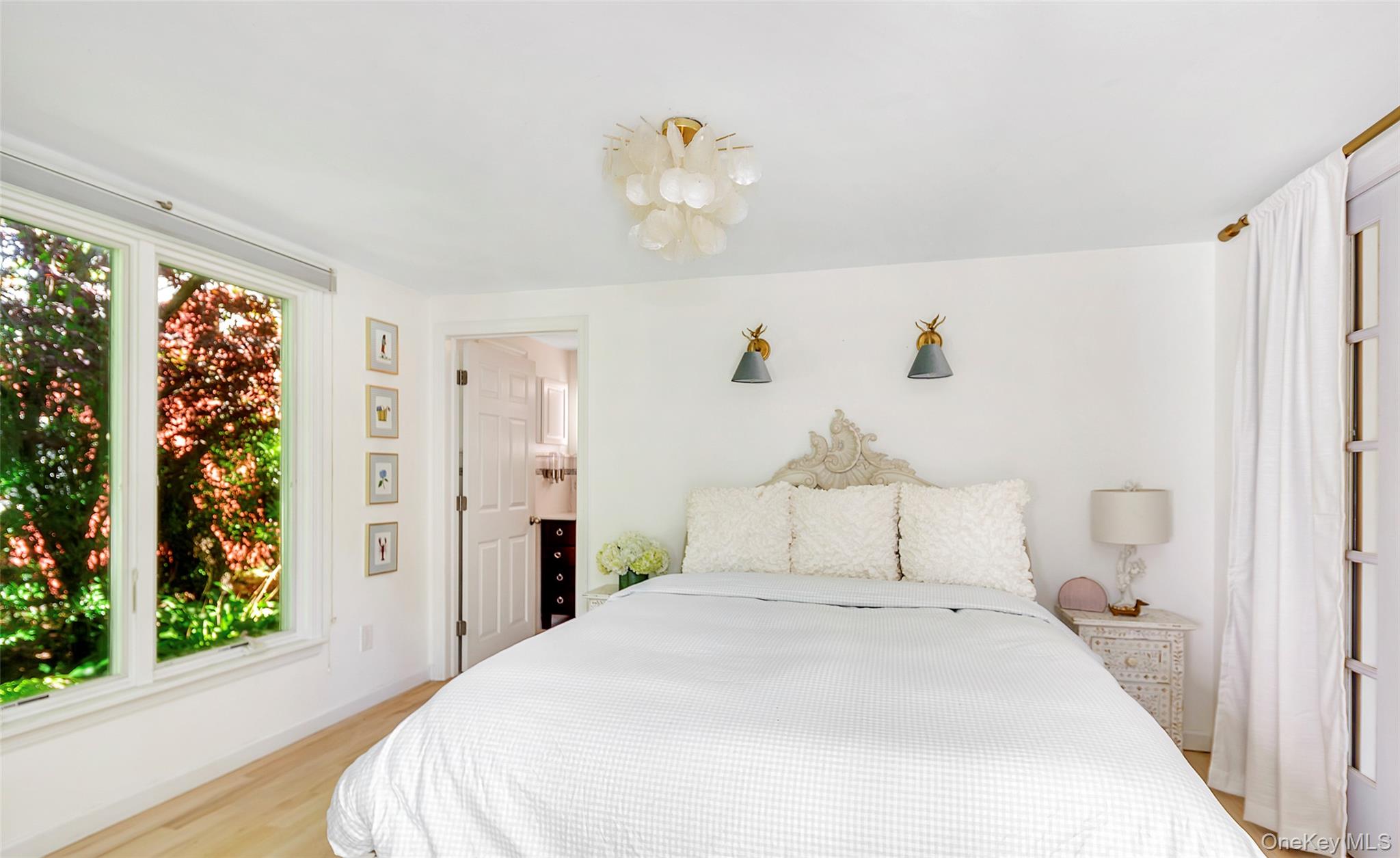 8 Lawrence Avenue, Hampton Bays, NY 11946