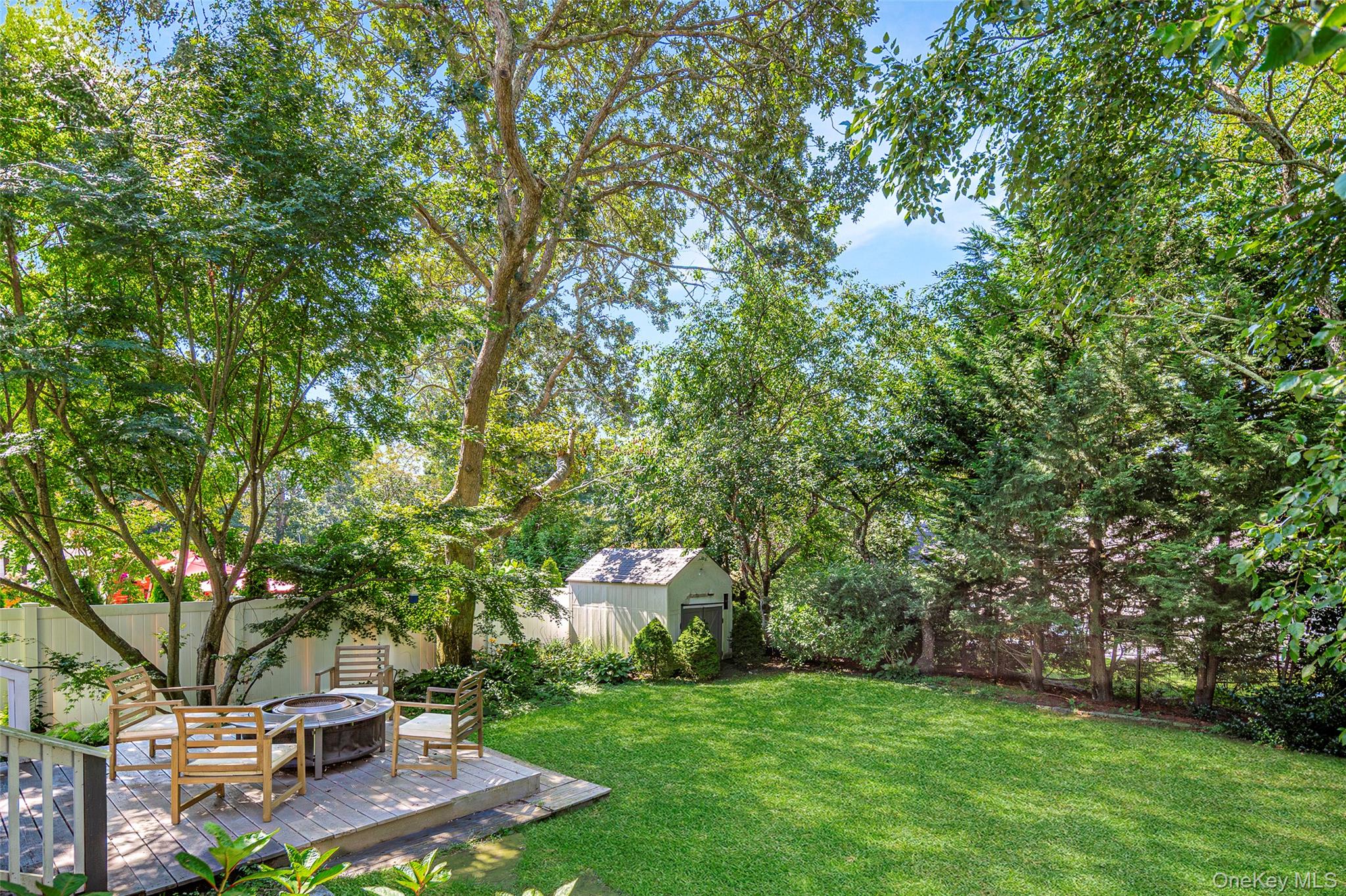 8 Lawrence Avenue, Hampton Bays, NY 11946