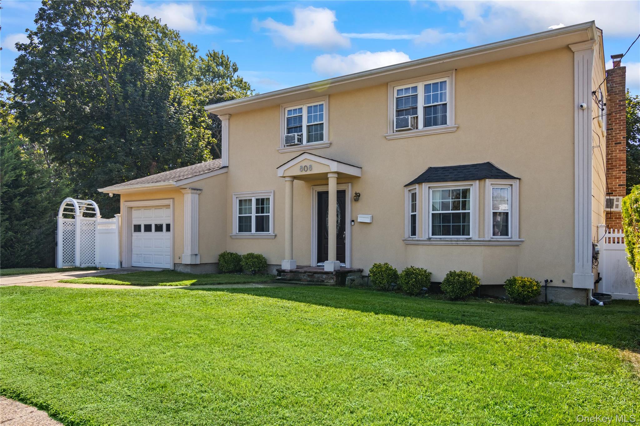 808 Mervin Court, Baldwin, NY 11510