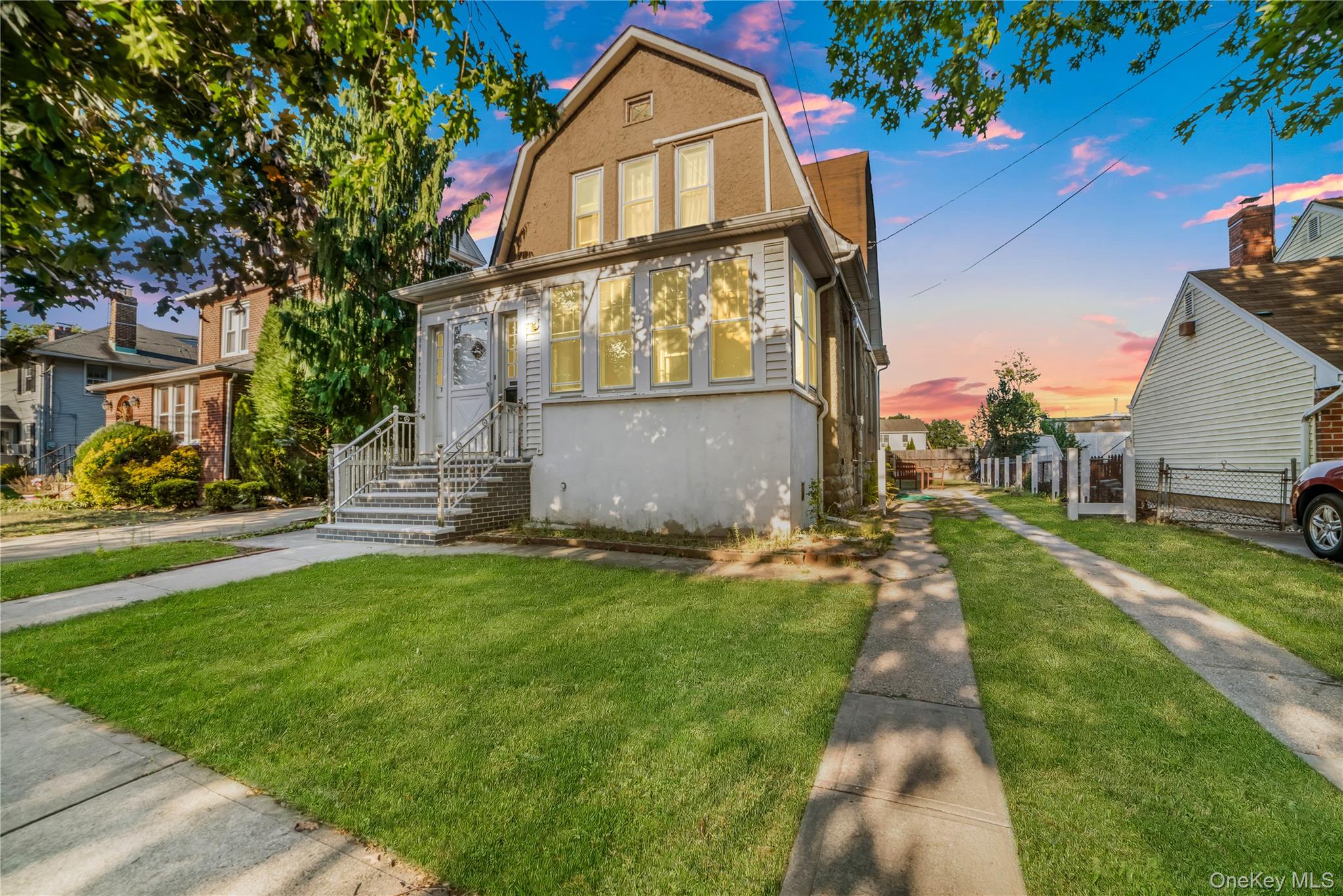 7 Willis Avenue, Floral Park, NY 11001