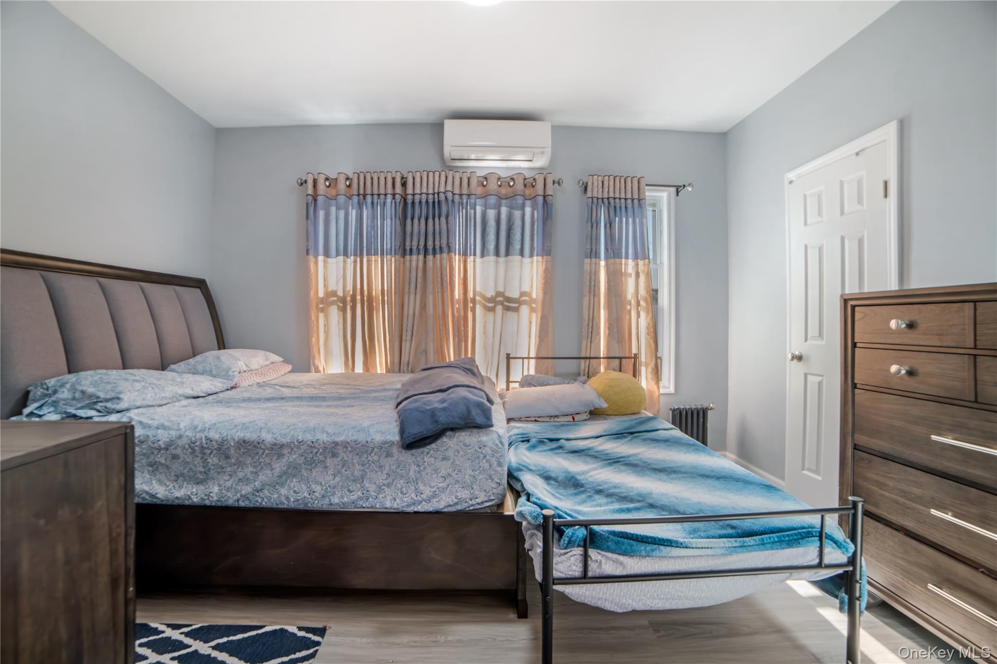 7 Willis Avenue, Floral Park, NY 11001