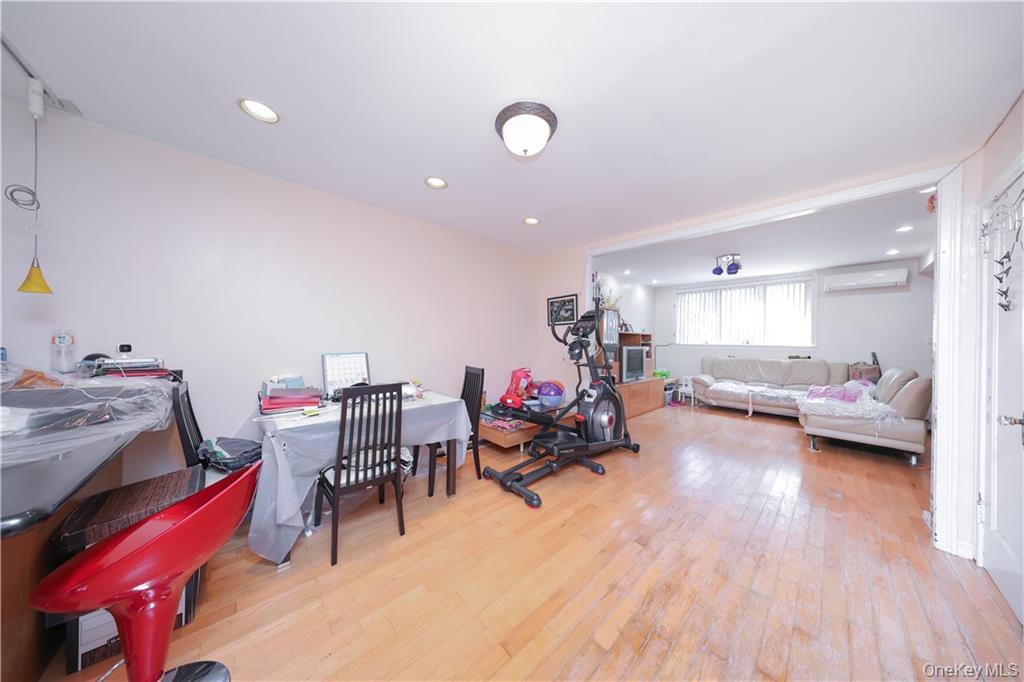 2039 Coyle Street, Brooklyn, NY 11229