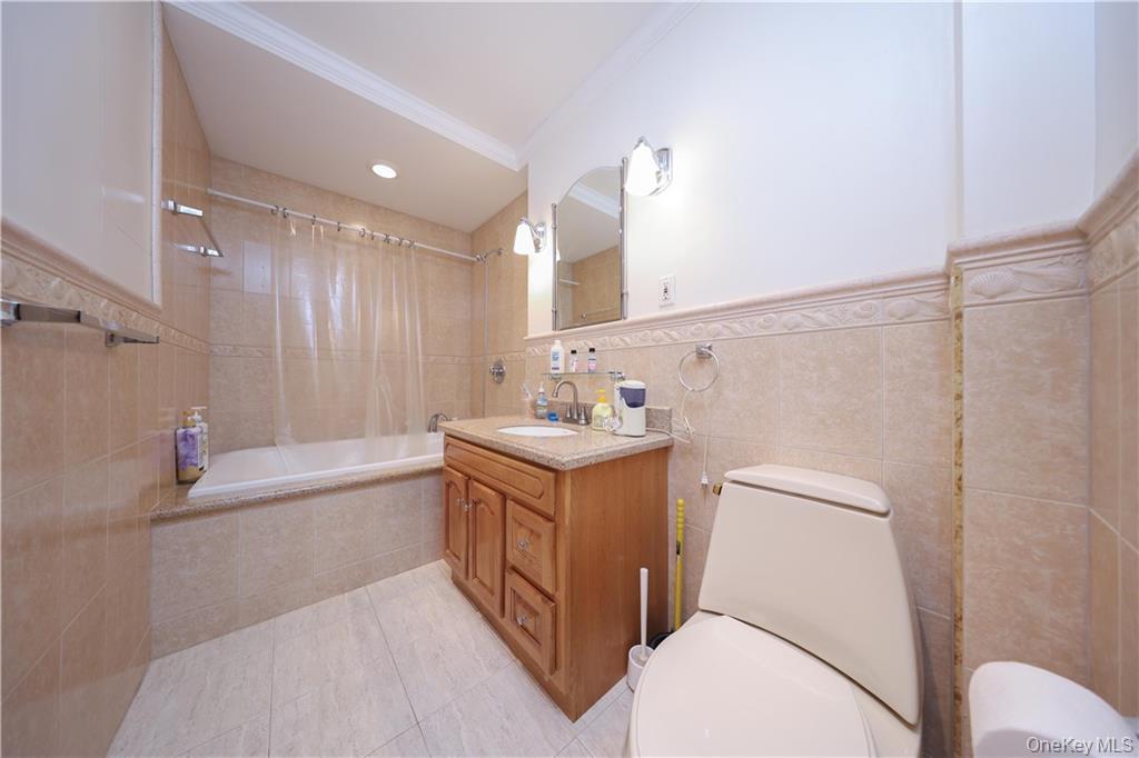 2039 Coyle Street, Brooklyn, NY 11229