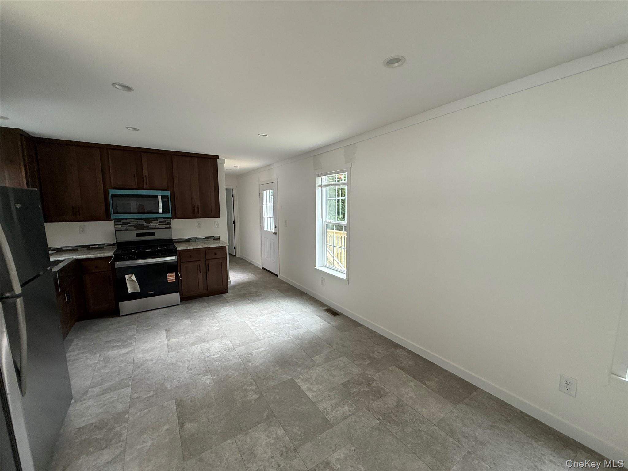 128 Forest Park, Wallkill, NY 12589