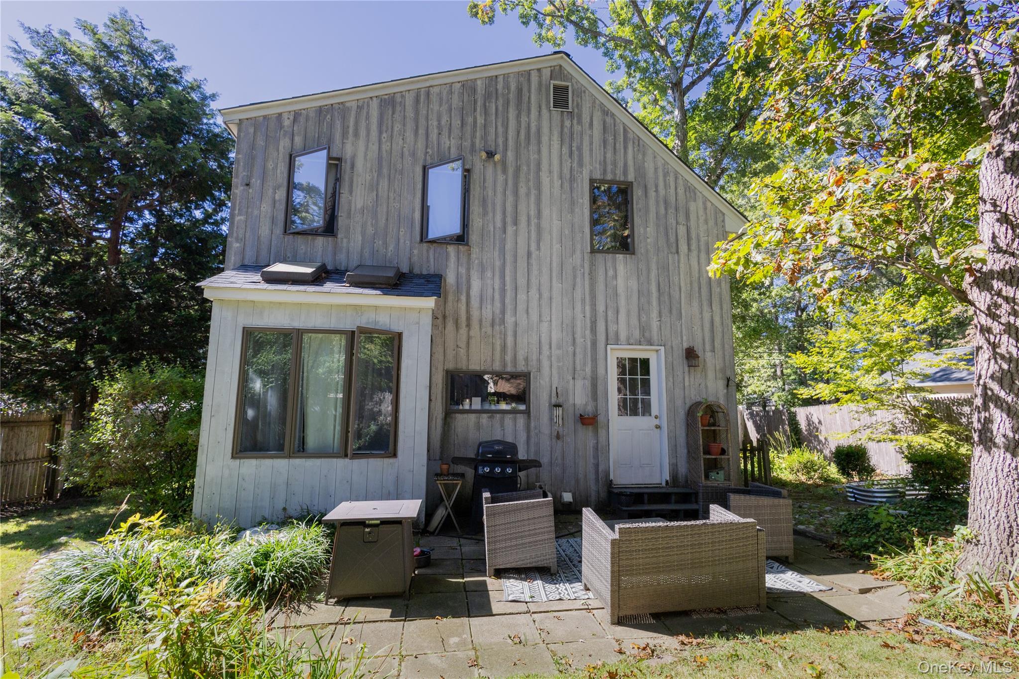 3 Beacon Drive, Sound Beach, NY 11789