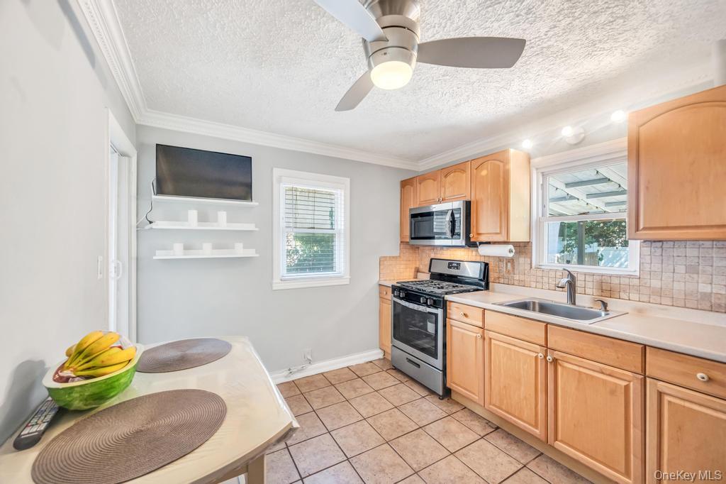 831 N William Street, Baldwin, NY 11510