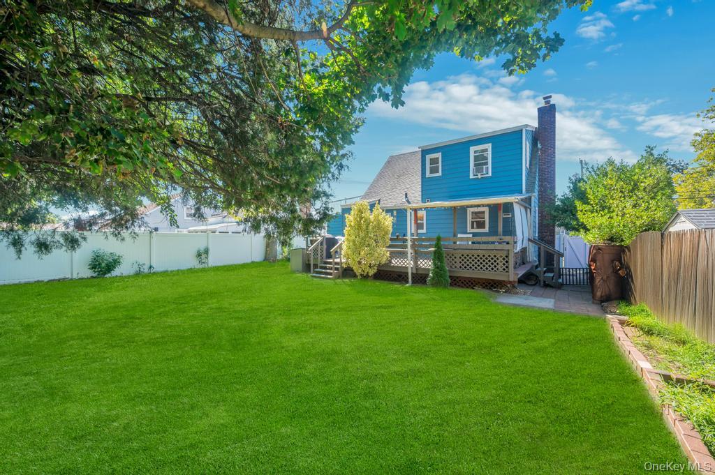 831 N William Street, Baldwin, NY 11510