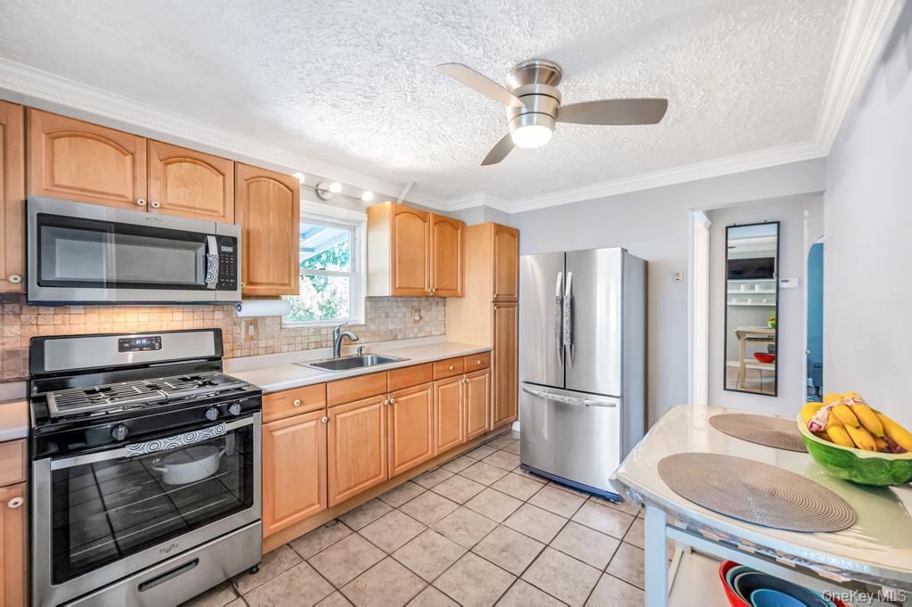 831 N William Street, Baldwin, NY 11510