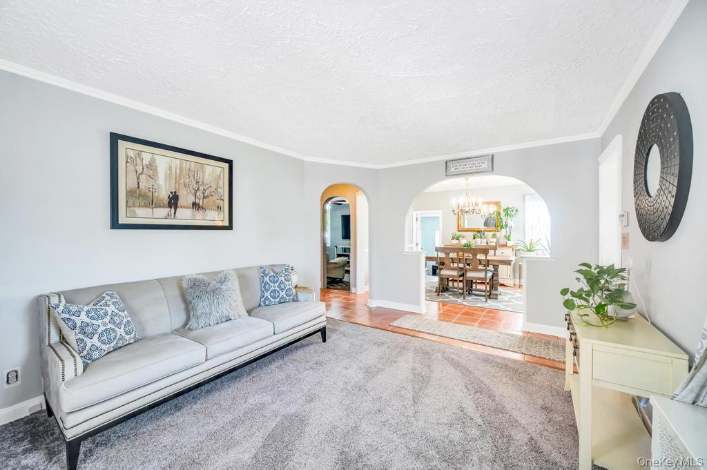 831 N William Street, Baldwin, NY 11510