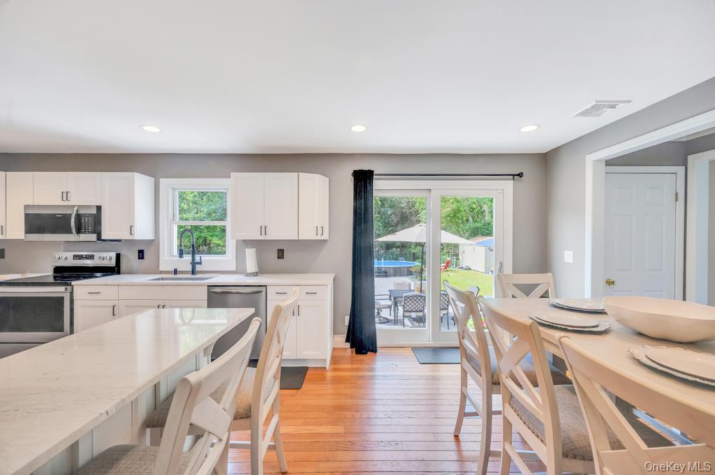 3 Cedar Street, Patchogue, NY 11772