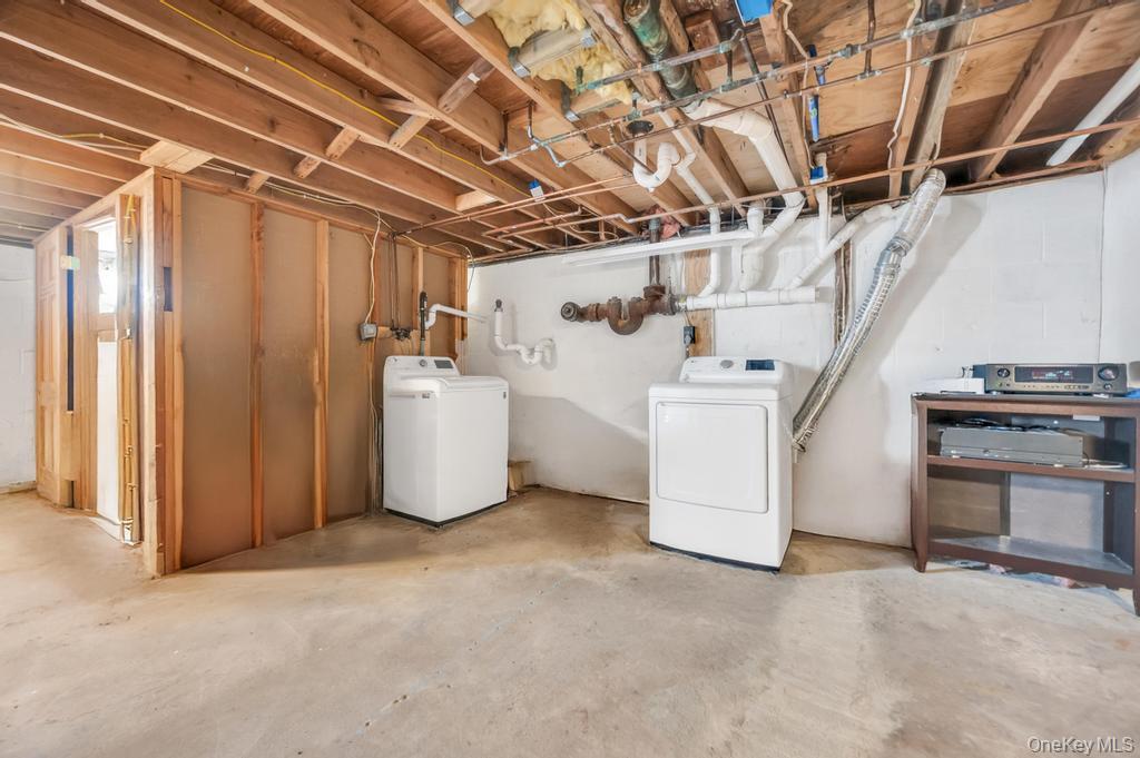 3 Cedar Street, Patchogue, NY 11772