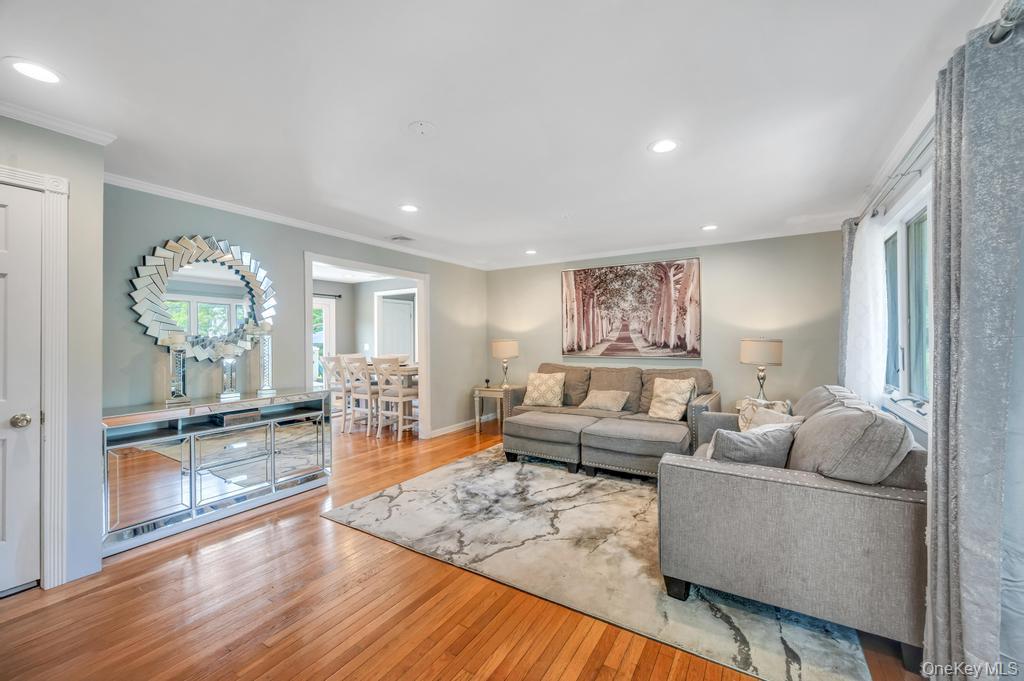 3 Cedar Street, Patchogue, NY 11772