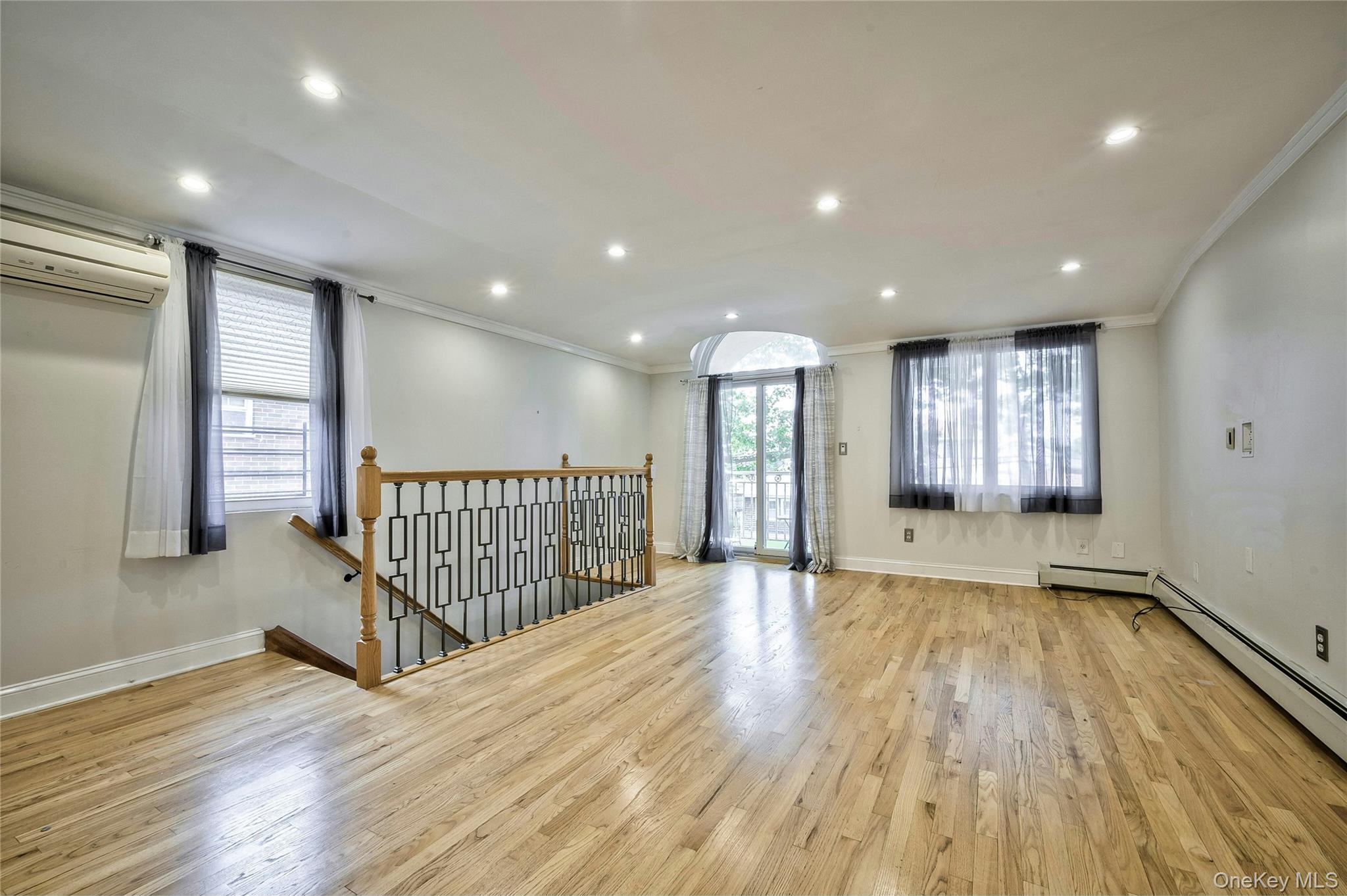 61-47 231 Street, Bayside, NY 11364