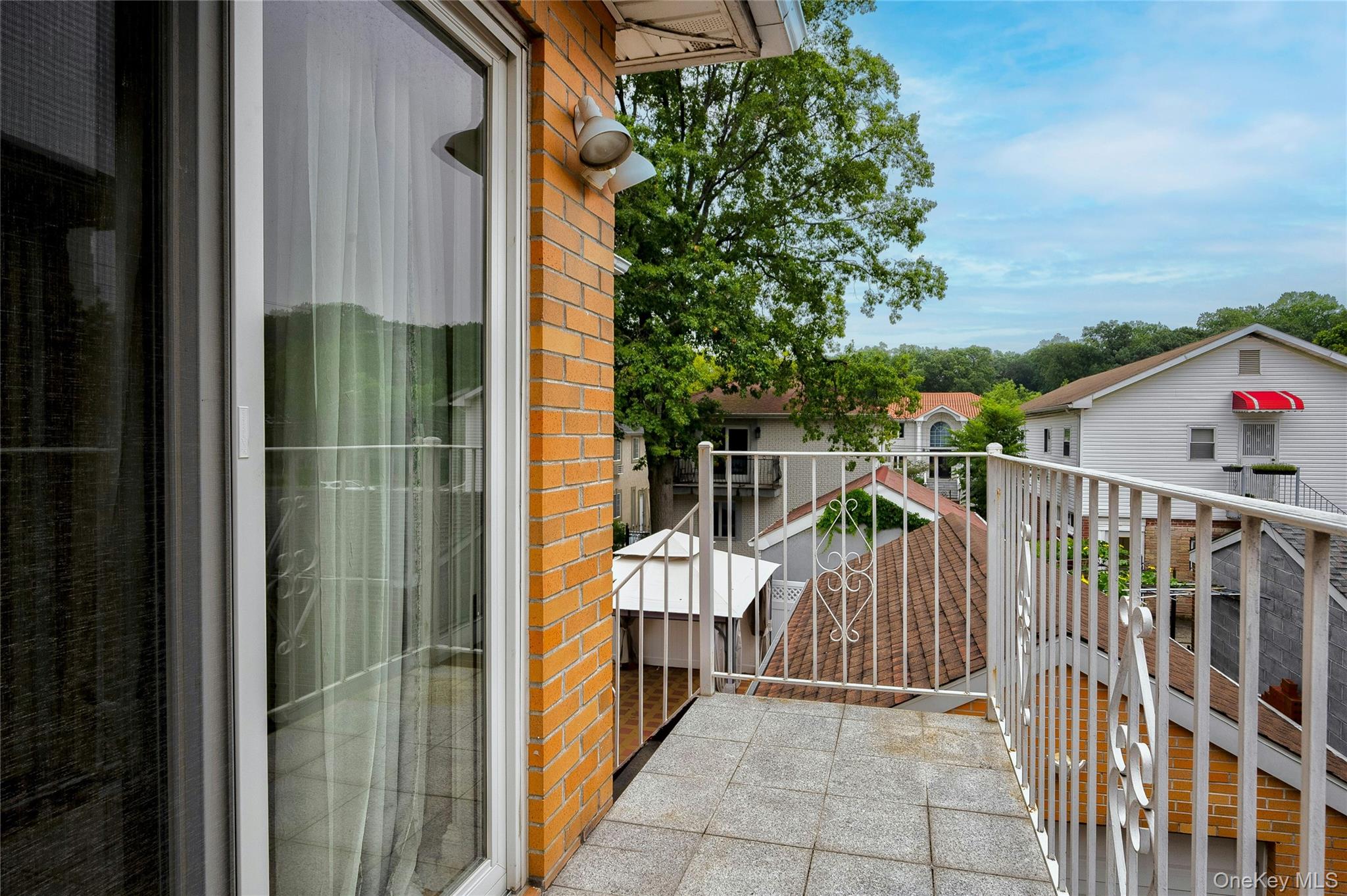 61-47 231 Street, Bayside, NY 11364