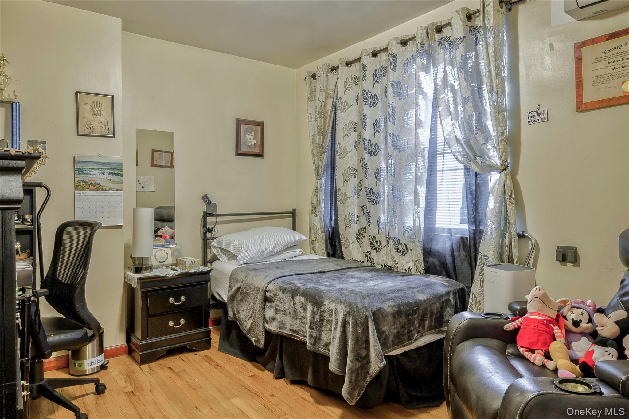 61-47 231 Street, Bayside, NY 11364