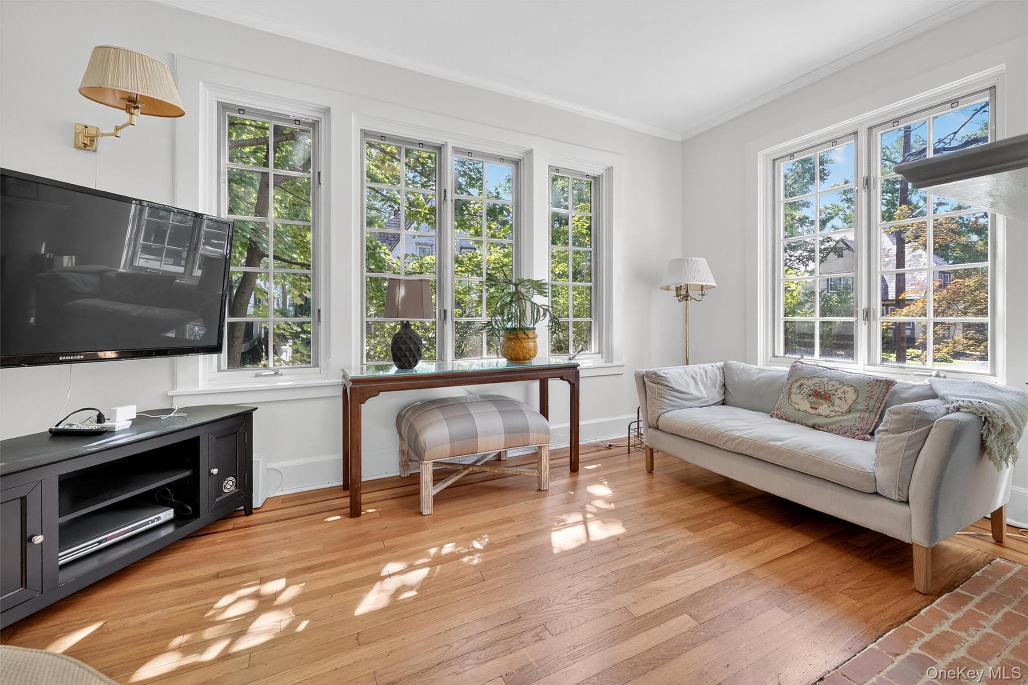 15 Park Place, Fleetwood, NY 10552