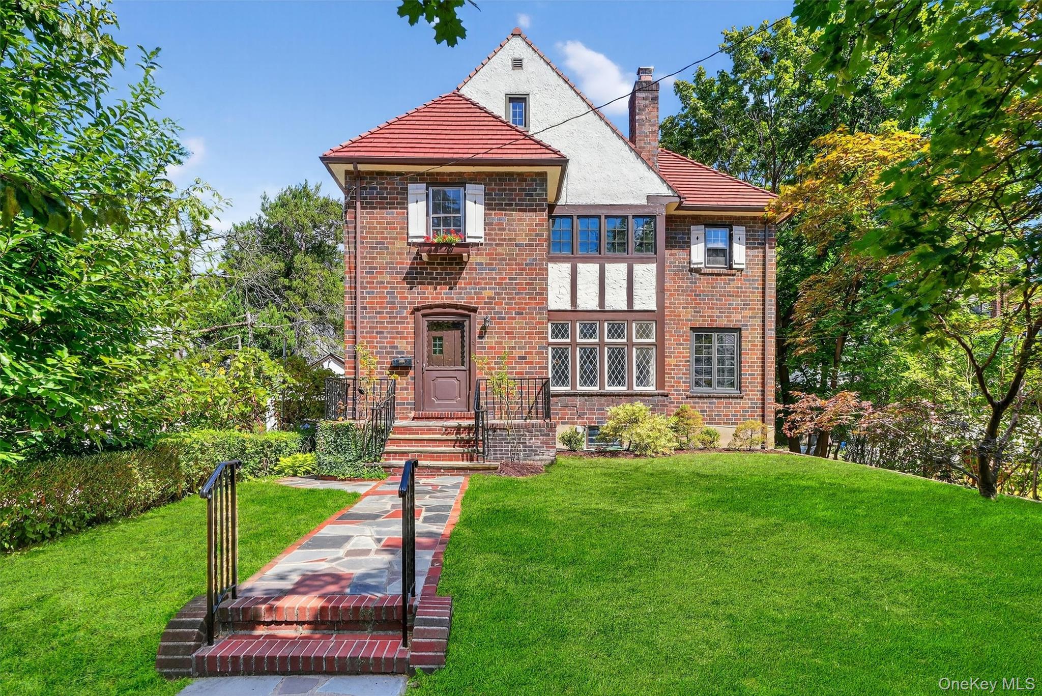 15 Park Place, Fleetwood, NY 10552