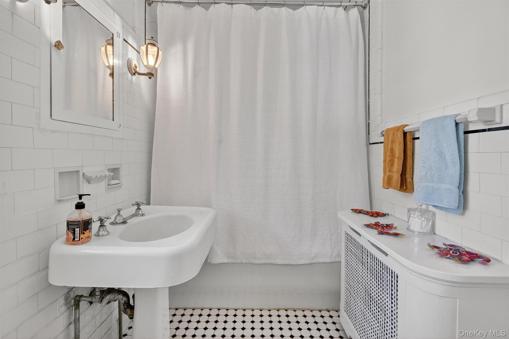 15 Park Place, Fleetwood, NY 10552