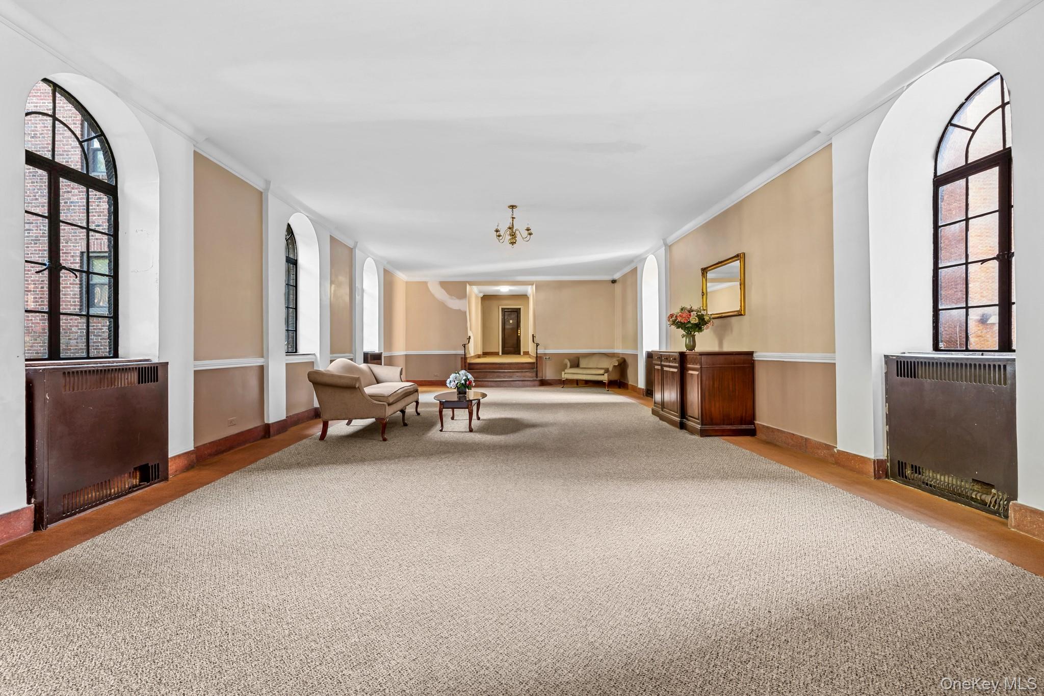 8380 118th st # 6G, Kew Gardens, NY 11415