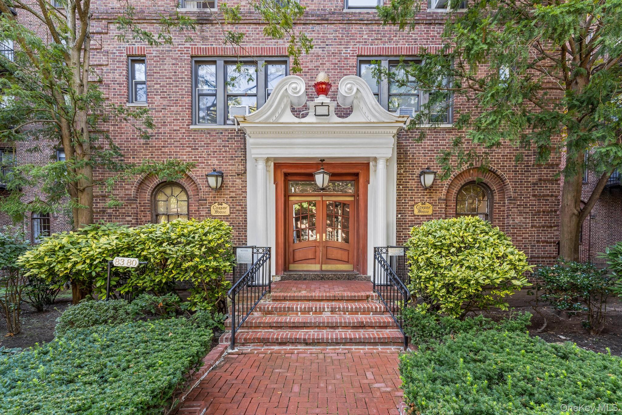 8380 118th st # 6G, Kew Gardens, NY 11415