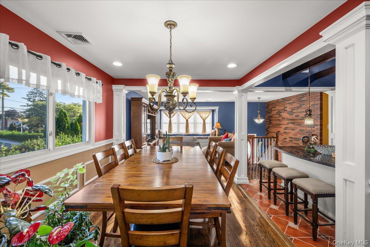 211 Washington Avenue, Brentwood, NY 11717