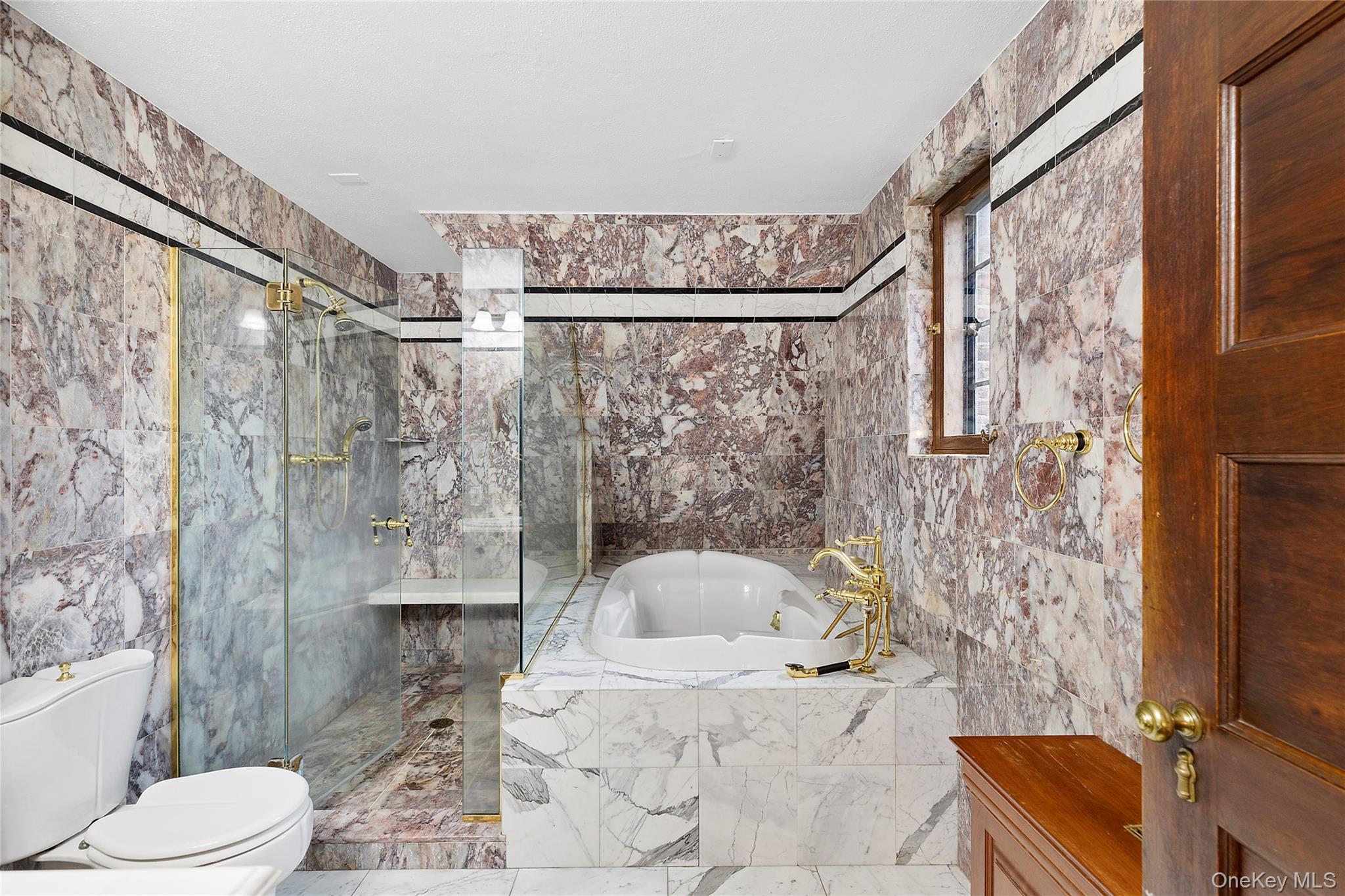 38 Country Club Drive, Port Washington, NY 11050