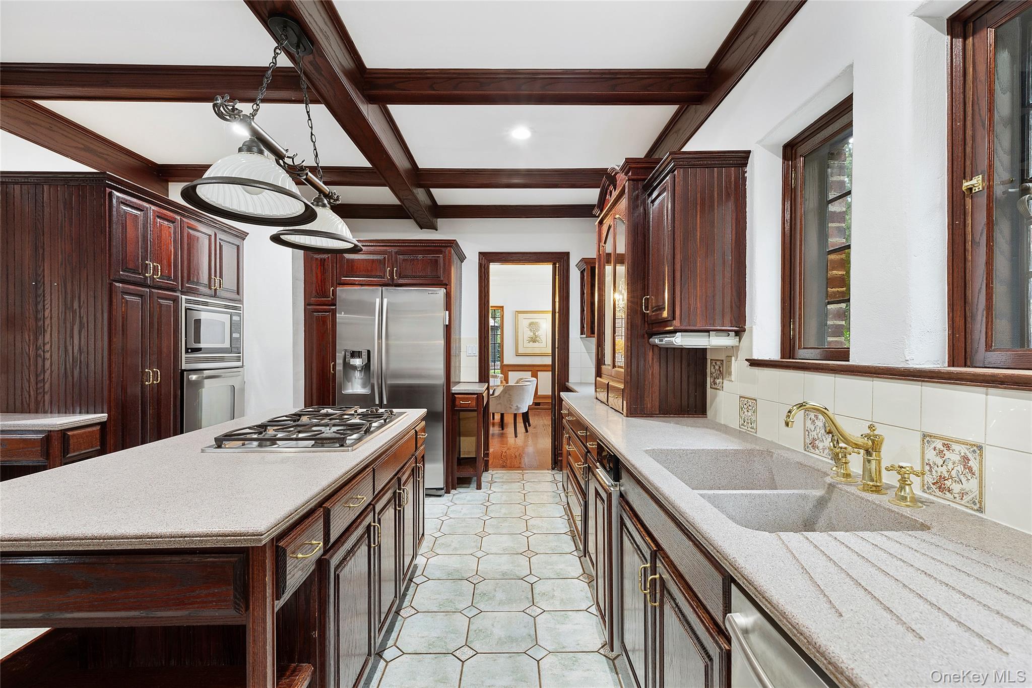 38 Country Club Drive, Port Washington, NY 11050