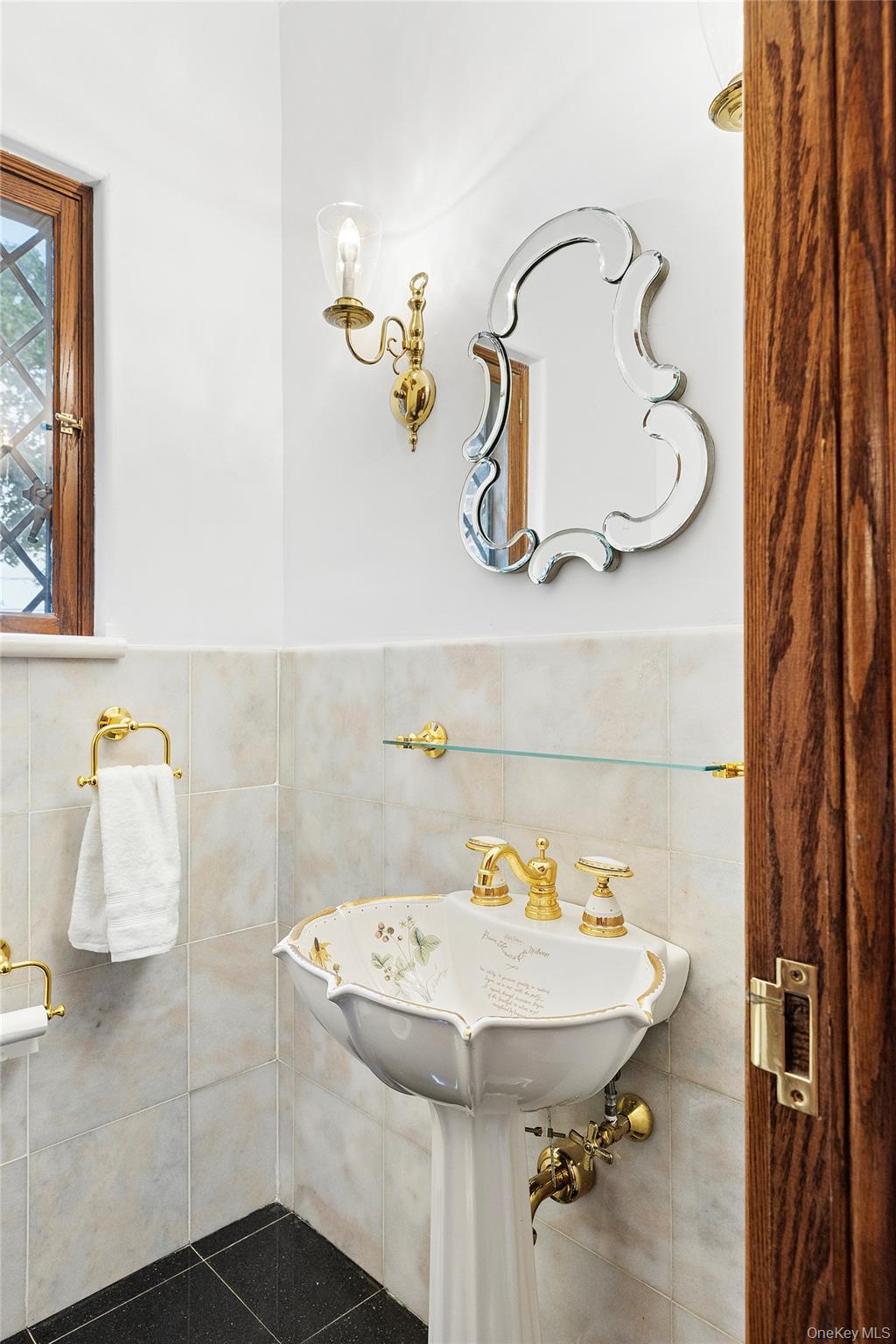 38 Country Club Drive, Port Washington, NY 11050