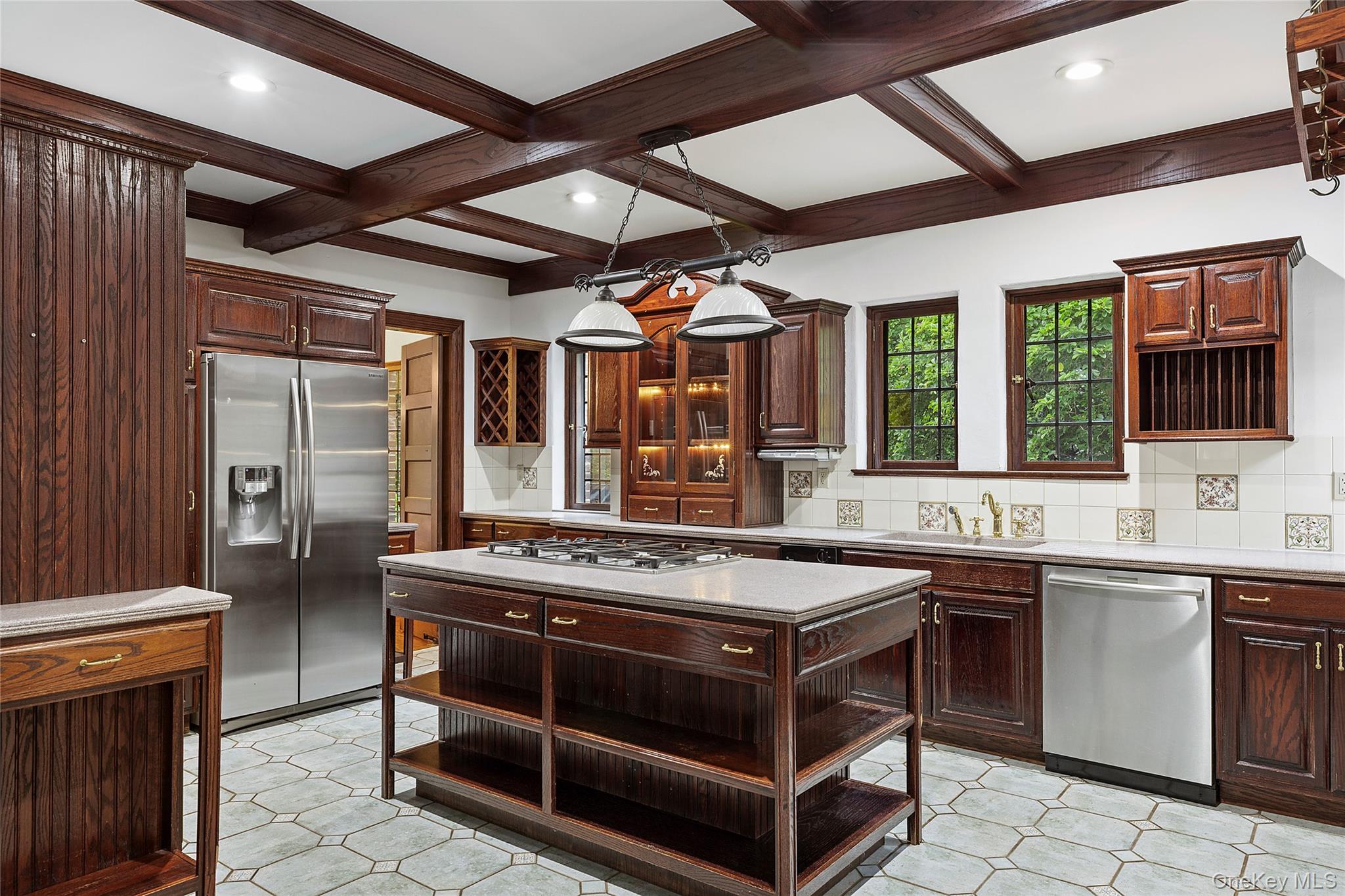 38 Country Club Drive, Port Washington, NY 11050