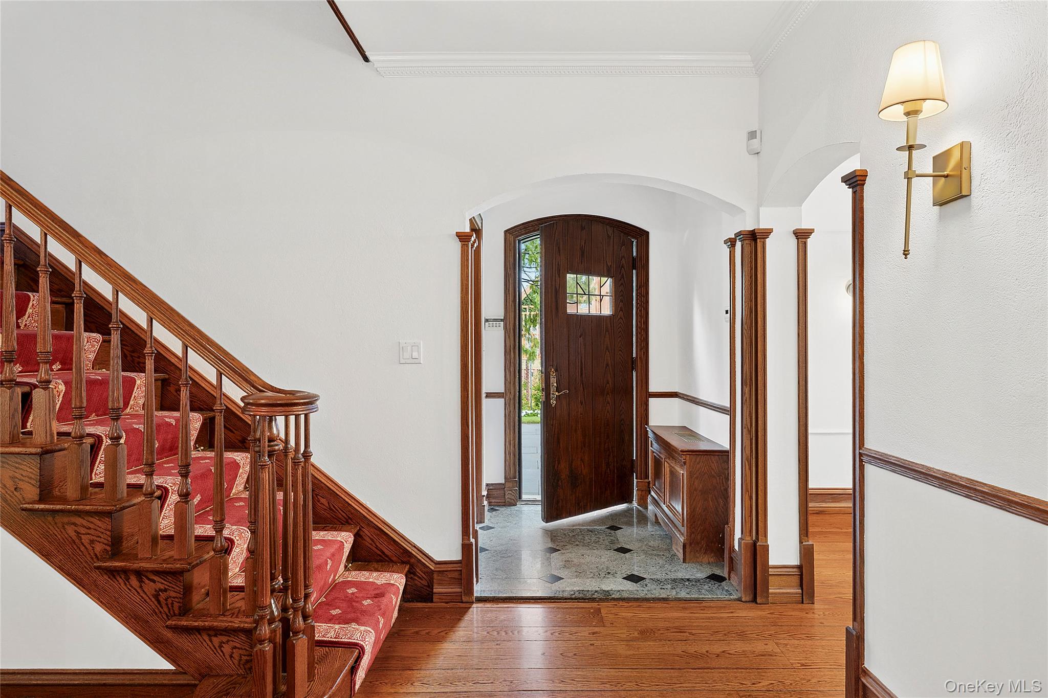 38 Country Club Drive, Port Washington, NY 11050