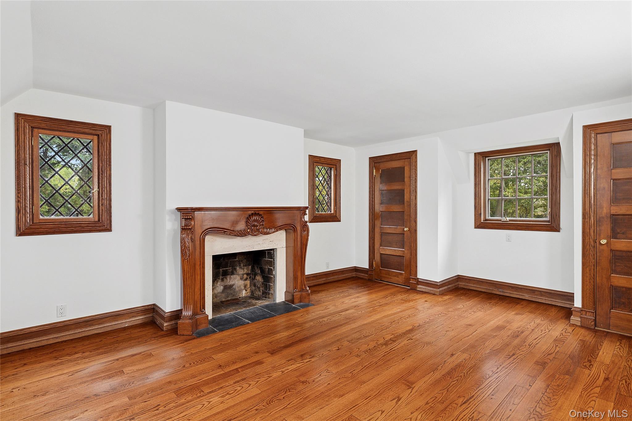 38 Country Club Drive, Port Washington, NY 11050