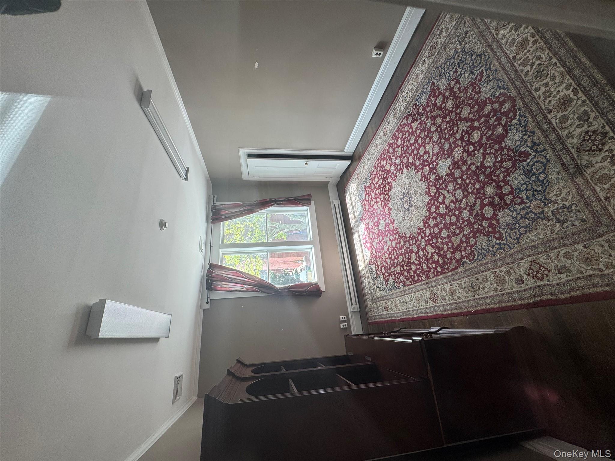 439 Main Street # 5, Islip, NY 11751