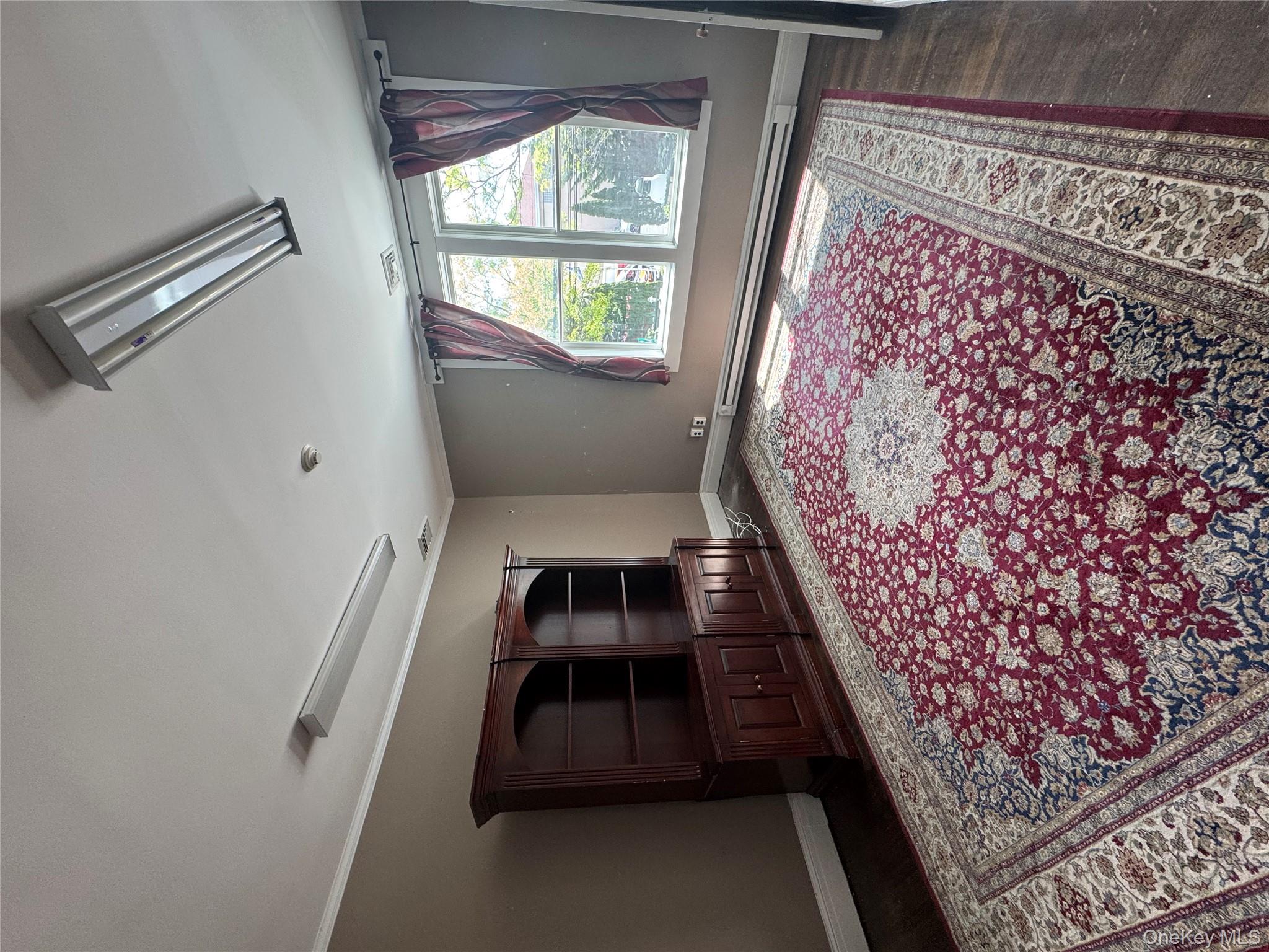 439 Main Street # 5, Islip, NY 11751