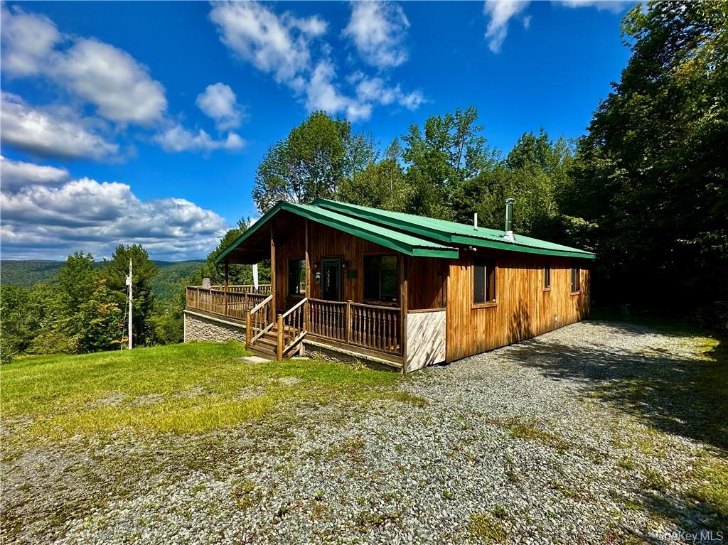 842 Hunter Lake Road, Parksville, NY 12768