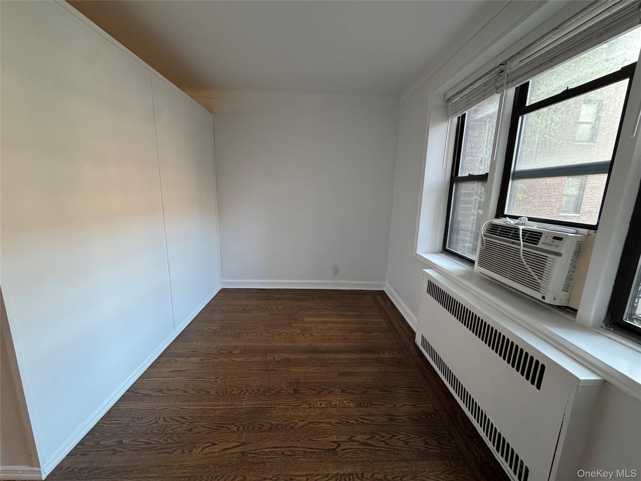 69-10 Yellowstone blvd # 114, Forest Hills, NY 11375