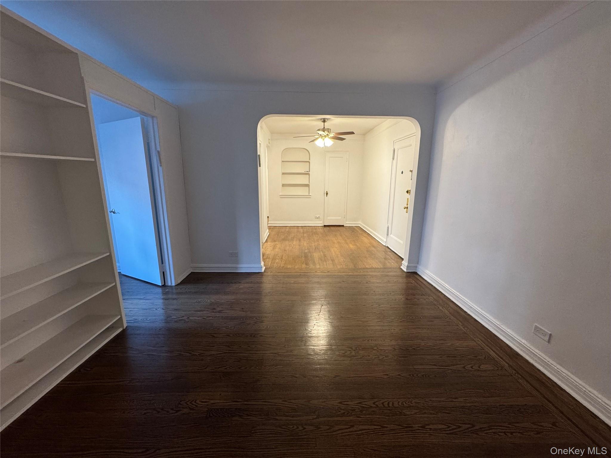 69-10 Yellowstone blvd # 114, Forest Hills, NY 11375