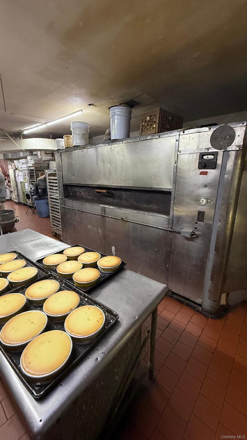 772 Hempstead Turnpike, Franklin Square, NY 10010