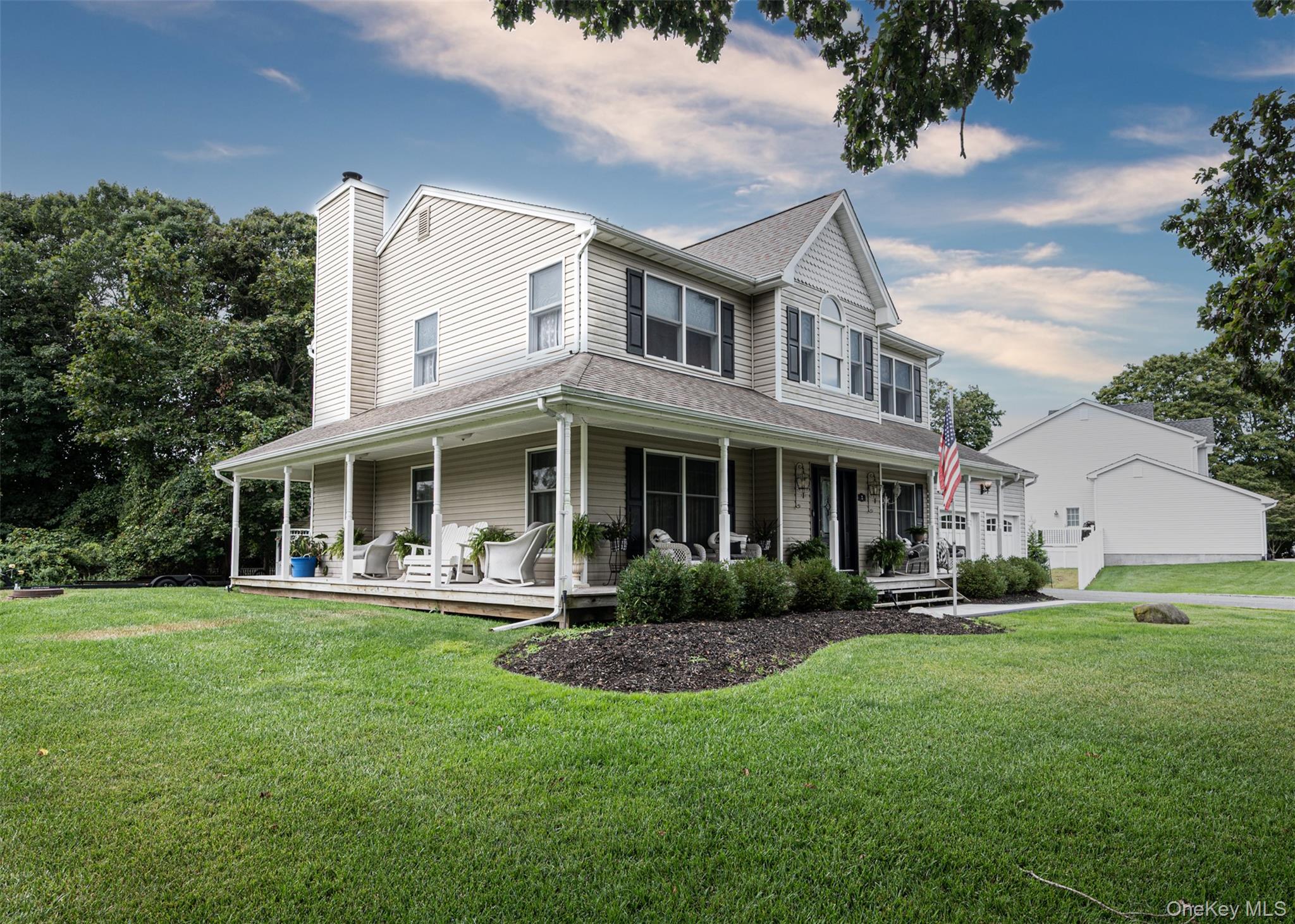 2 Moor Lane, East Patchogue, NY 11772