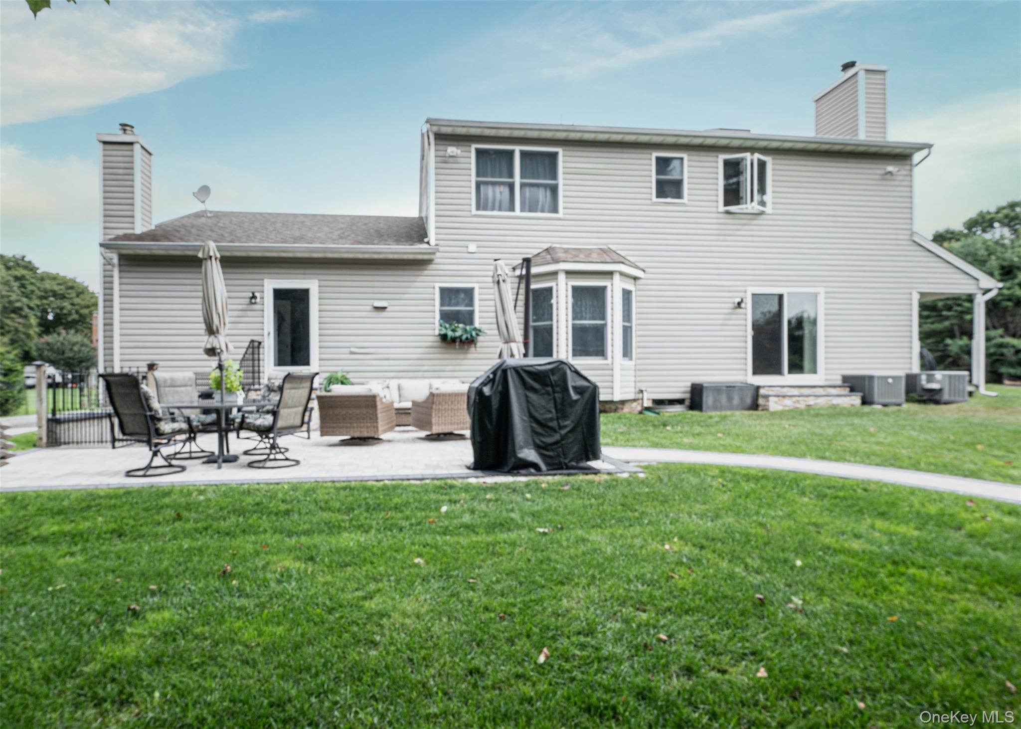 2 Moor Lane, East Patchogue, NY 11772